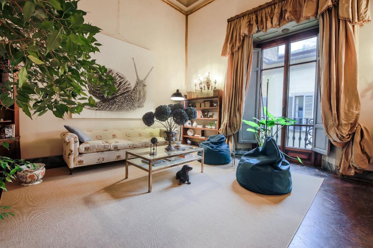 - The Slowcoach House * Florenz